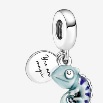 Colour-changing Chameleon Dangle Charm