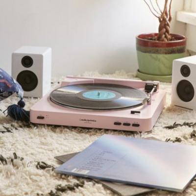 Audio-Technica X UO AT-LP60 Vinyl Record Player