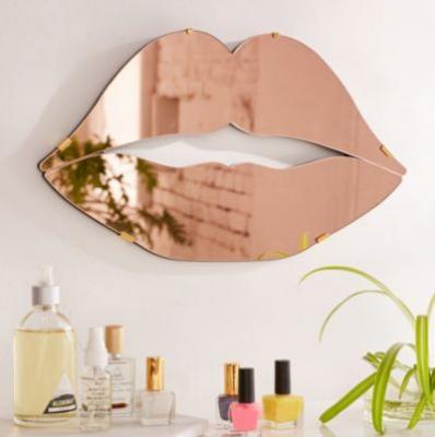 Lips Mirror Urban Outfitters