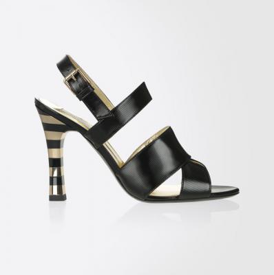 Patent leather sandal, black - 