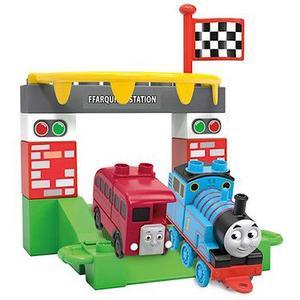 Mega Bloks Toy - Thomas and Friends - Thomas The Tank Engine & Bertie the Bus 15 Piece Playset