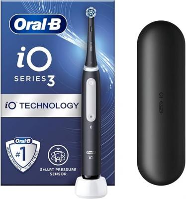 Oral-B iO3 Electric Toothbrush, 2 Toothbrush Heads, Pressure Sensor, Toothbrush for Adults with Travel Case