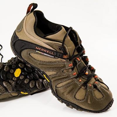 Walking shoes