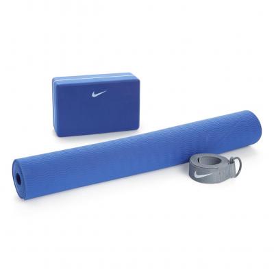 Nike Essential Yoga Mat & Block