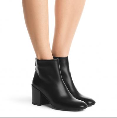 THE BACARI BOOTIE - Stuart Weitzman