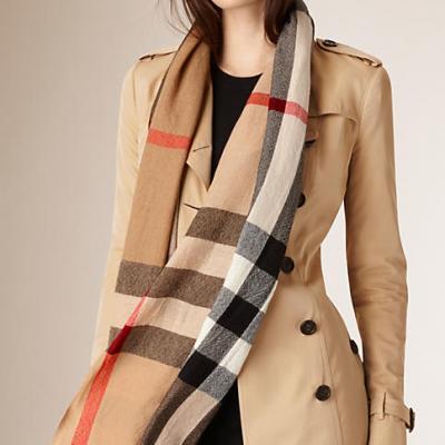Burberry LIGHTWEIGHT CHECK WOOL CASHMERE SCARF