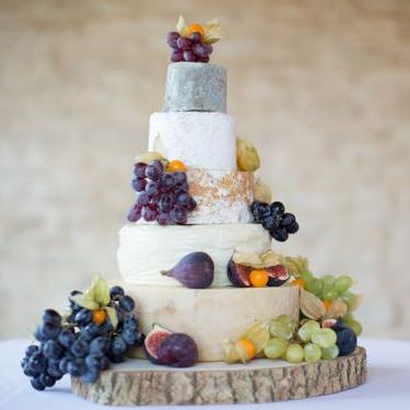 Wedding Cheese Cake (Porter's Deli Llangollen)