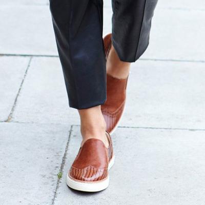 UGG WOMEN'S HADRIA CROCO