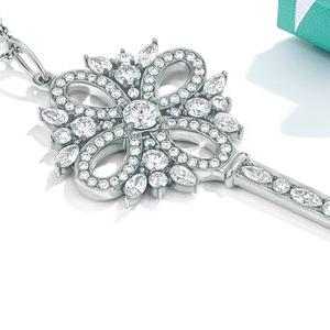 TIFFANY ENCHANT Heart Key Pendant