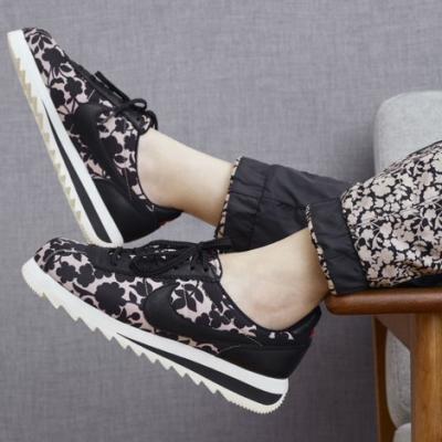 NIKE X LIBERTY TAN CAMEO PRINT CLASSIC CORTEZ EPIC TRAINERS