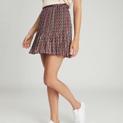 Alani Black Geo Printed Mini Skirt – REISS