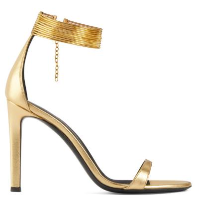 KAY - Giuseppe Zanotti