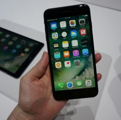 iPhone 7