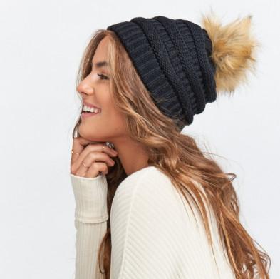 HEIDI POM POM HAT ~ BLACK Show Me Your MuMu