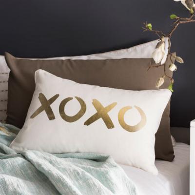 Safavieh Hugs And Kisses Pillow