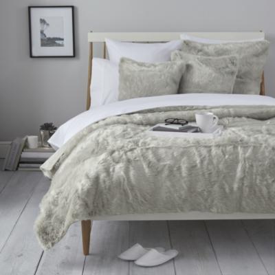 Supreme Faux Fur Collection Throw - The White Company