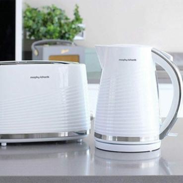 Morphy Richards Dune kettle and toaster