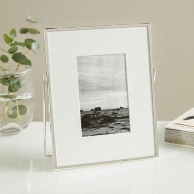 Fine Silver Easel Photo Frame 4x6" The White Company UK