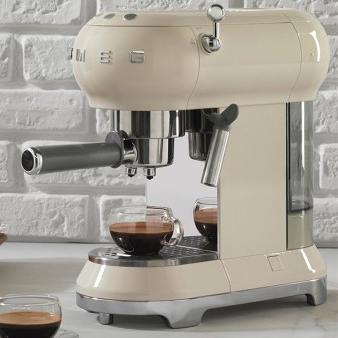 Smeg ECF01 coffee machine