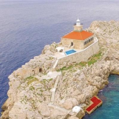 Lighthouse Grebeni (Villa near Dubrovnik)