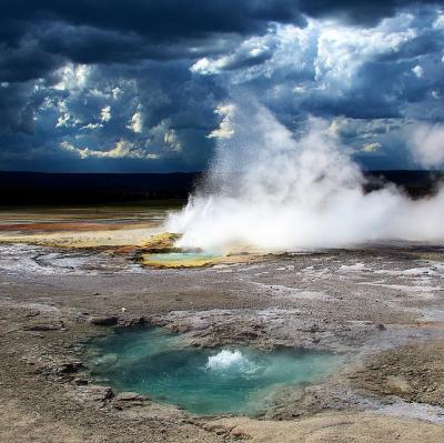 Clepsydra Geyser (Yellowstone National Park) Wyoming