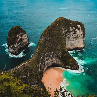 Kelingking Beach, Bunga Mekar, Klungkung Regency, Bali, Indonesia