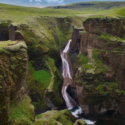 Fjaðrárgljúfur Canyon | Iceland