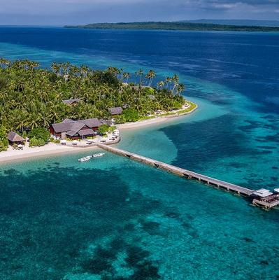 WAKATOBI DIVE RESORT (Tomea Island, Indonesia)