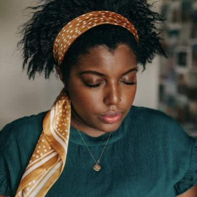 Learn to wear a Silk Scarf