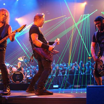 See Metallica live on tour