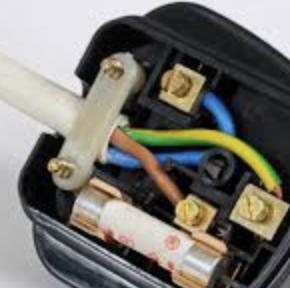 Learn to change a fuse