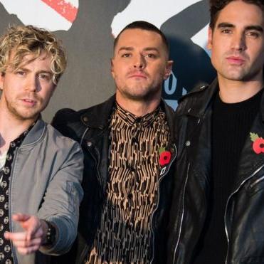 See Busted live on tour