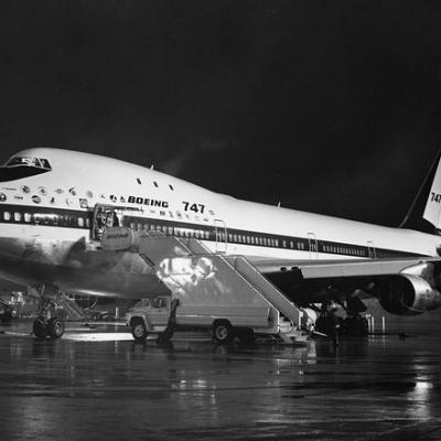 Fly upper deck on a plane