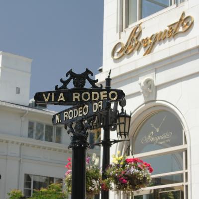 Shopping on Rodeo Drive