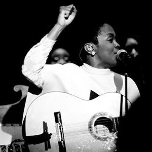 See Lauryn Hill perform live
