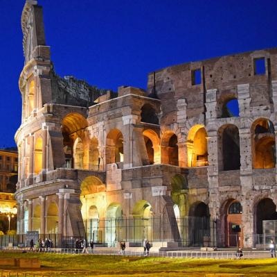 Tour the Colosseum at night