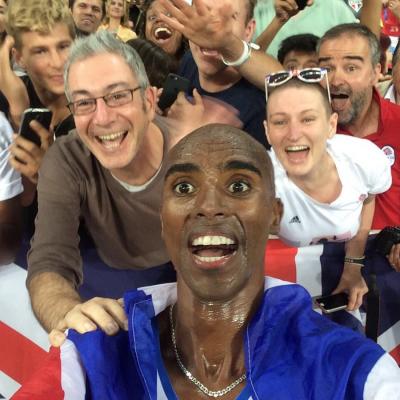 Get a selfie with Mo