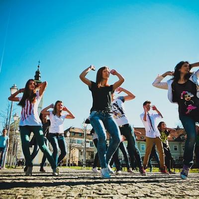 Be part of a flashmob