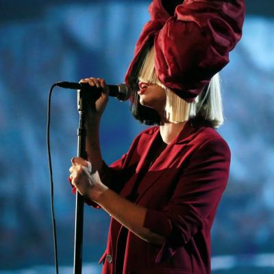 Go to Sia Nostalgic For The Present Tour