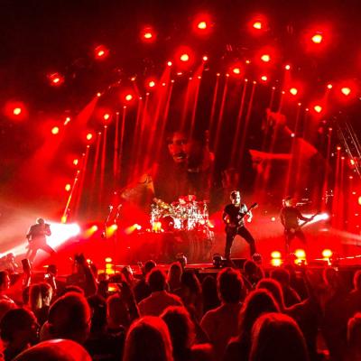See Nickelback in concert