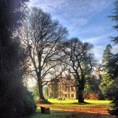 Rent a manor house for the weekend