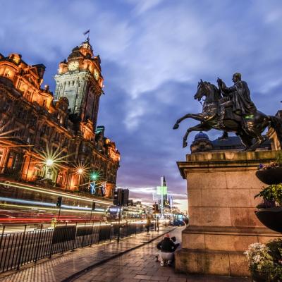 Spend New Year's Eve in Edinburgh