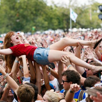 Crowd Surf