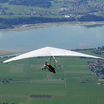Hang-glide