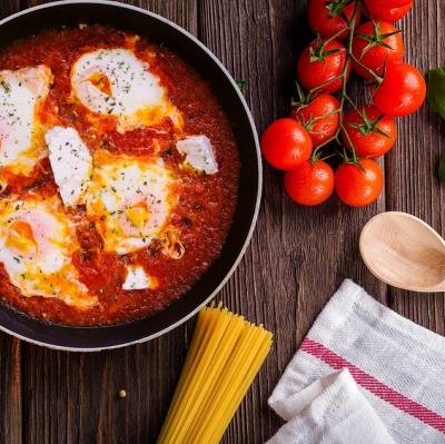 Make shakshuka
