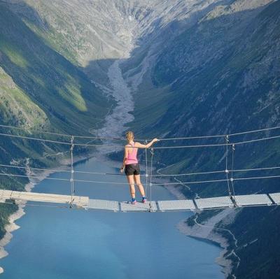 Walk on a suspension bridge
