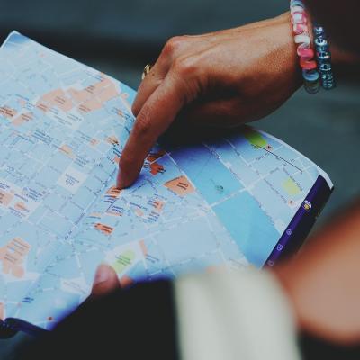 Find my way around a new place using an actual map