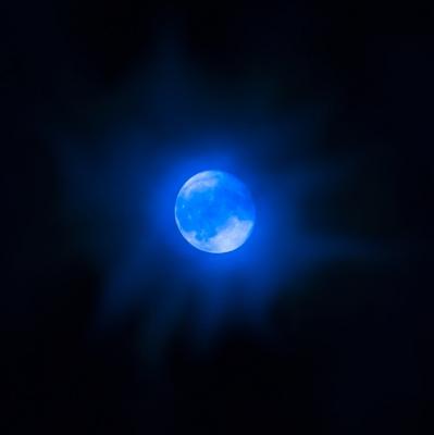 Witness a blue moon