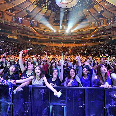 Catch a gig at Madison Square Gardens
