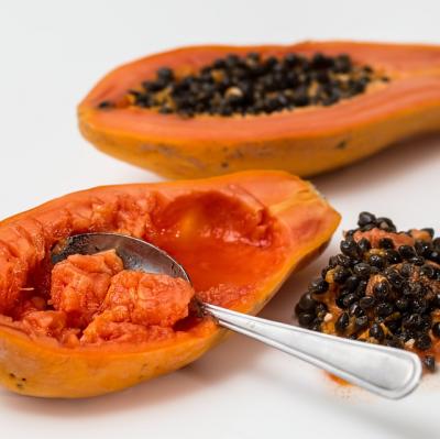Eat papaya